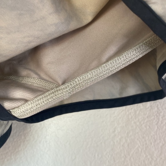 Lululemon speed up shorts women’s 10 ten tie dye black tan EUC - Picture 3 of 4